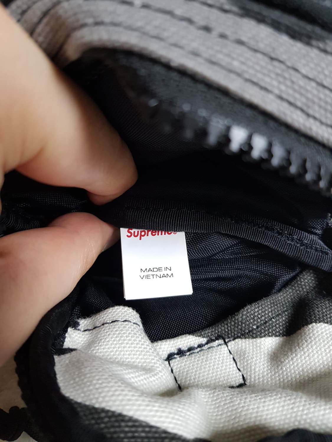 슈프림 카메라백 크로스백 스노우카모 25SS 상품이미지7