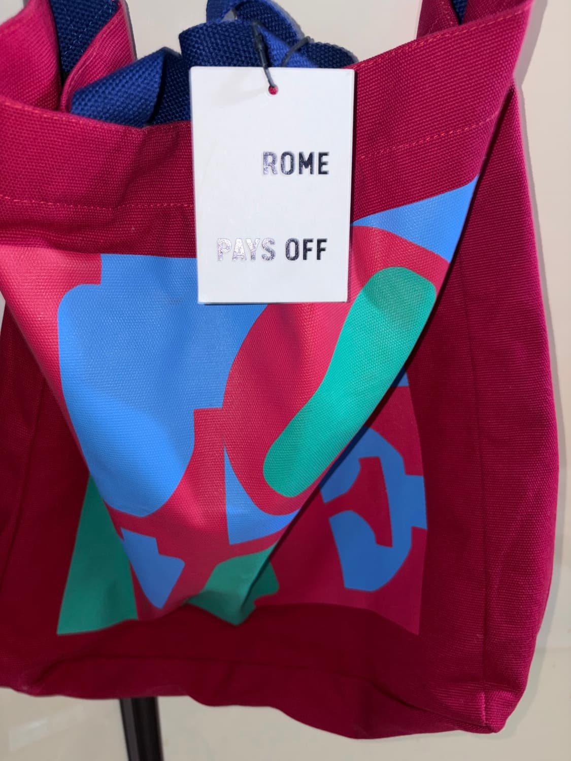 MoMA ROBERT INDIANA "LOVE" CROSSBODY TOT 상품이미지3
