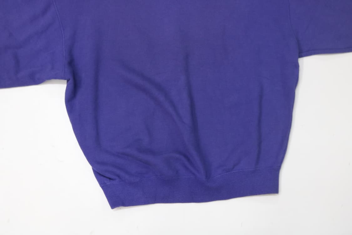 FICCE 피체 요시유키 코니시 빈티지 엠블럼 자수 퍼플 맨투맨 상품이미지8