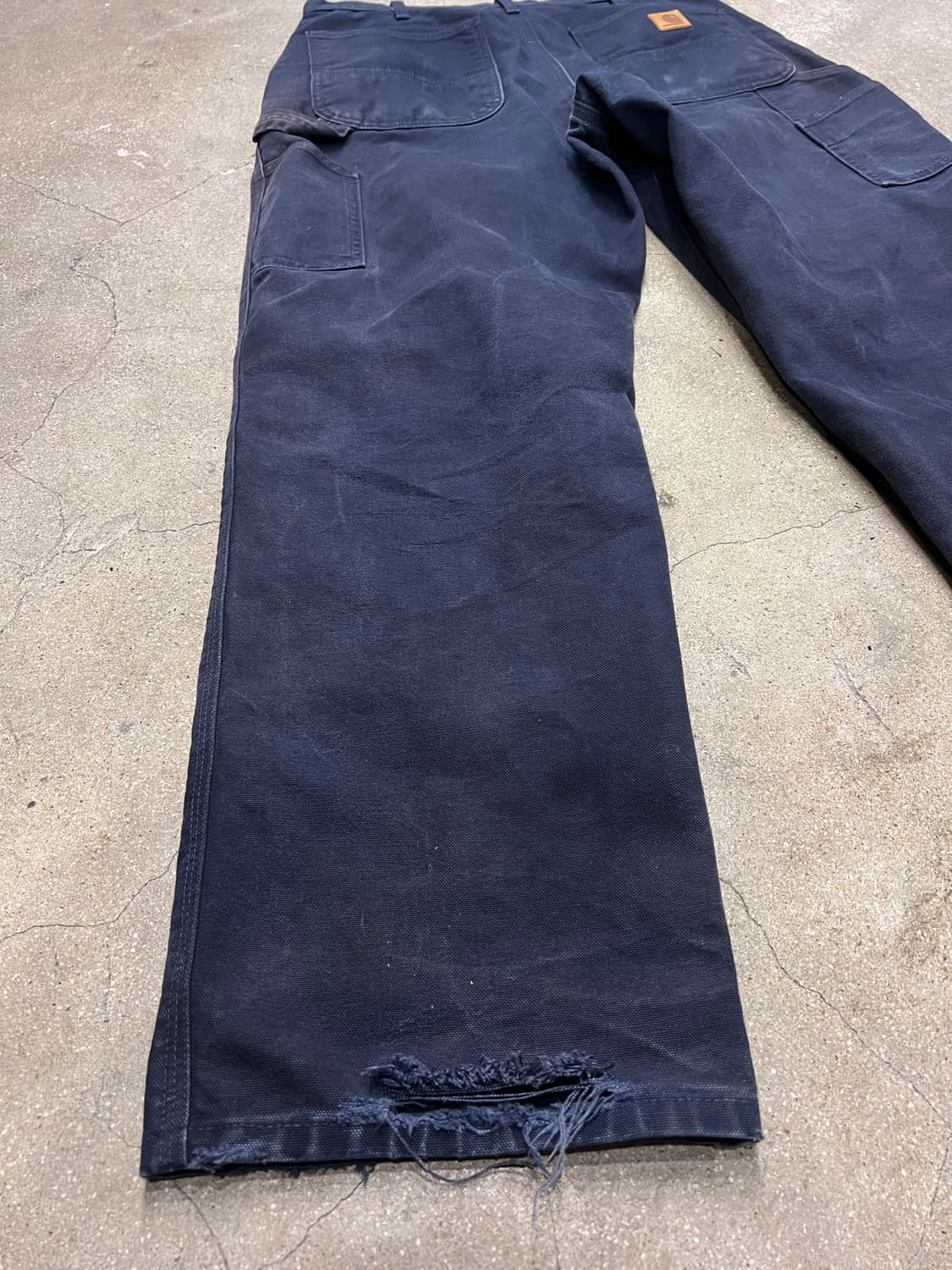 칼하트 루즈핏 카펜터 팬츠 B11 MDT 상품이미지8