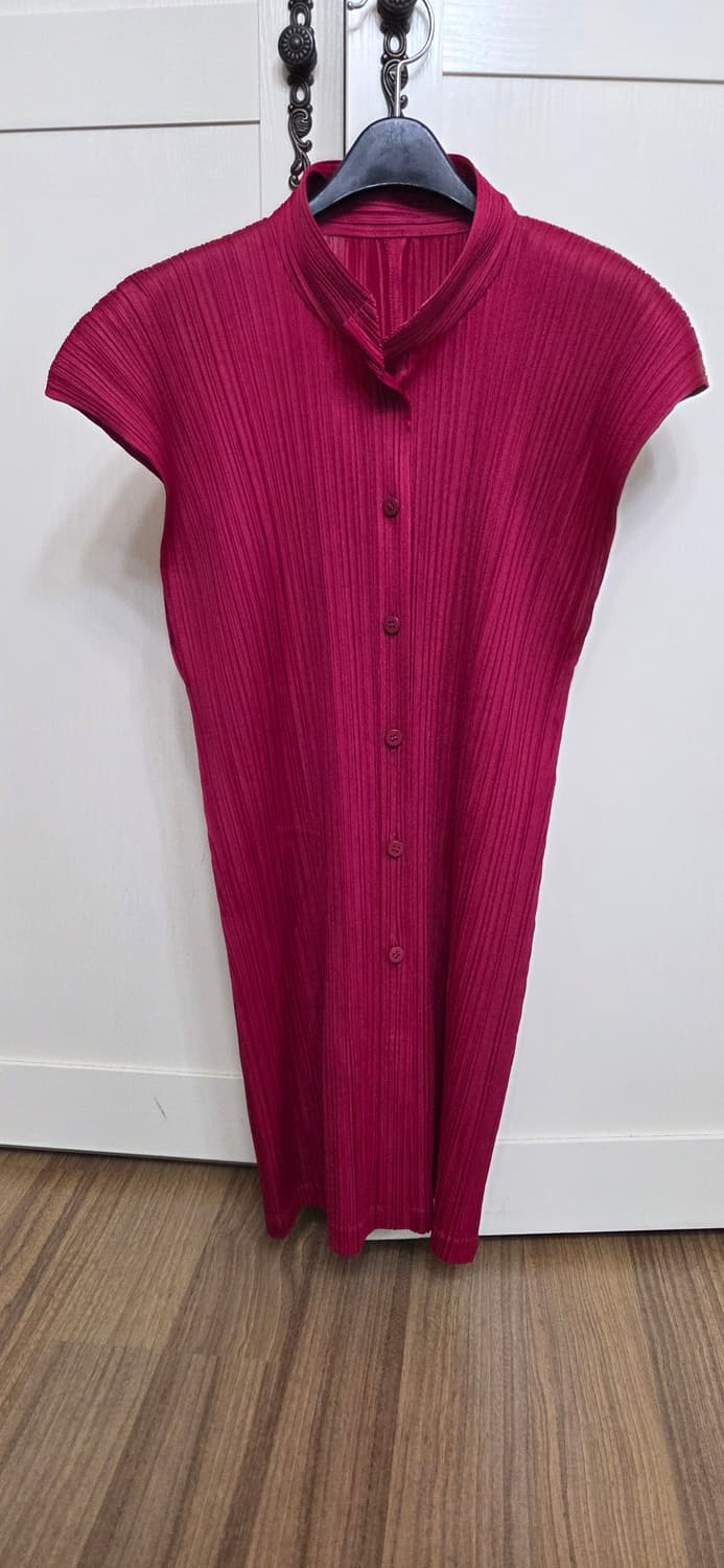 플리츠플리즈 조끼 상품이미지1