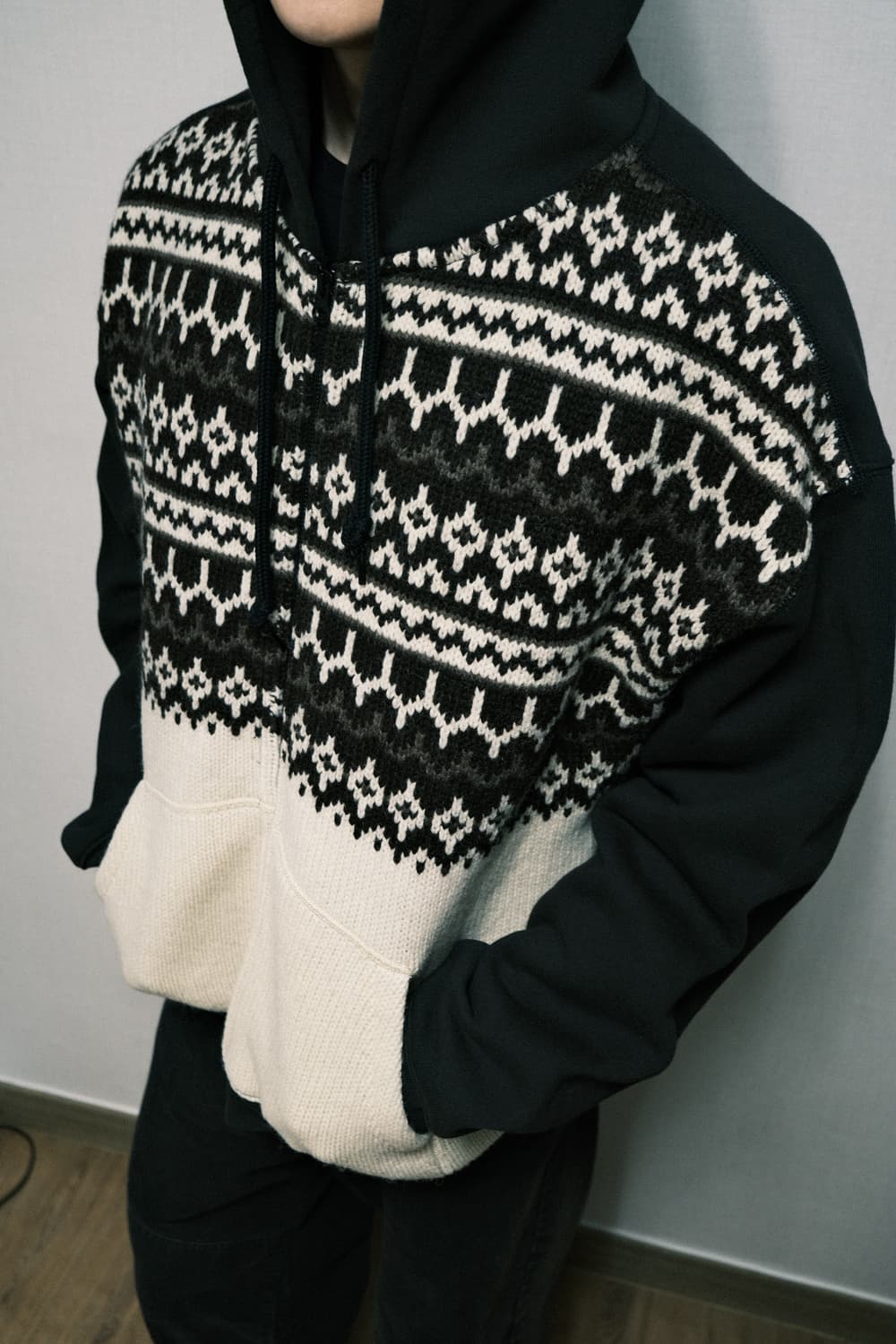 준야와타나베 x 팔라스 24FW 니트 후디 상품이미지7