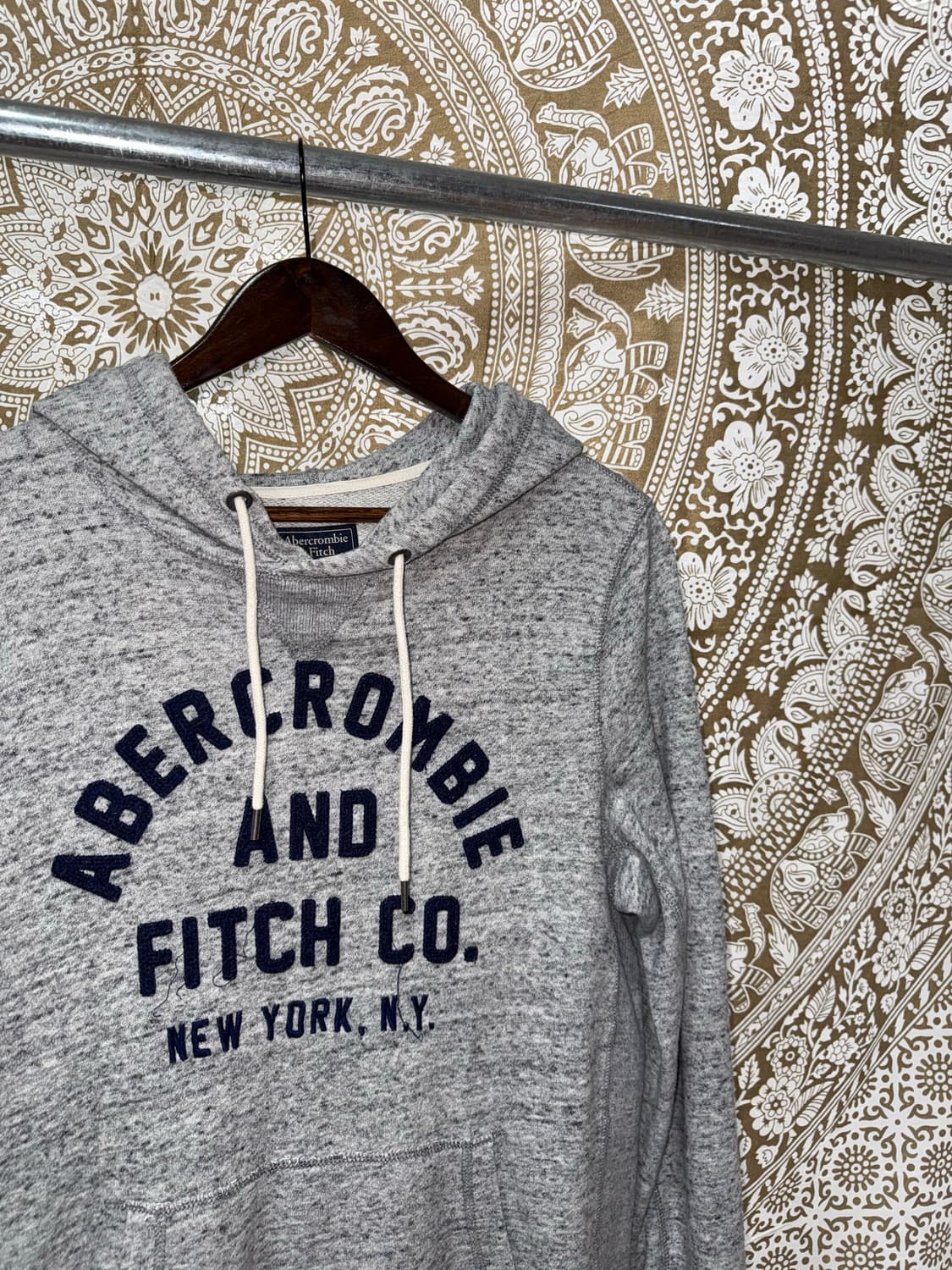 아베크롬비 여성 빅로고 자수 후드티  상품이미지4