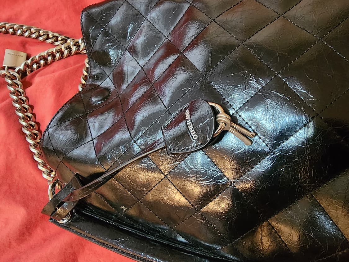 아더앤드 퀼팅카마-천연소가죽-블랙 상품이미지5