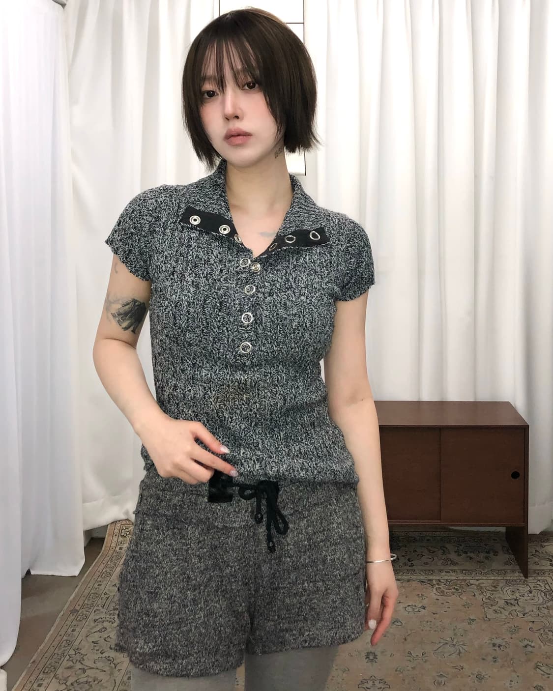 그레이 카라 니트 반팔 상품이미지2