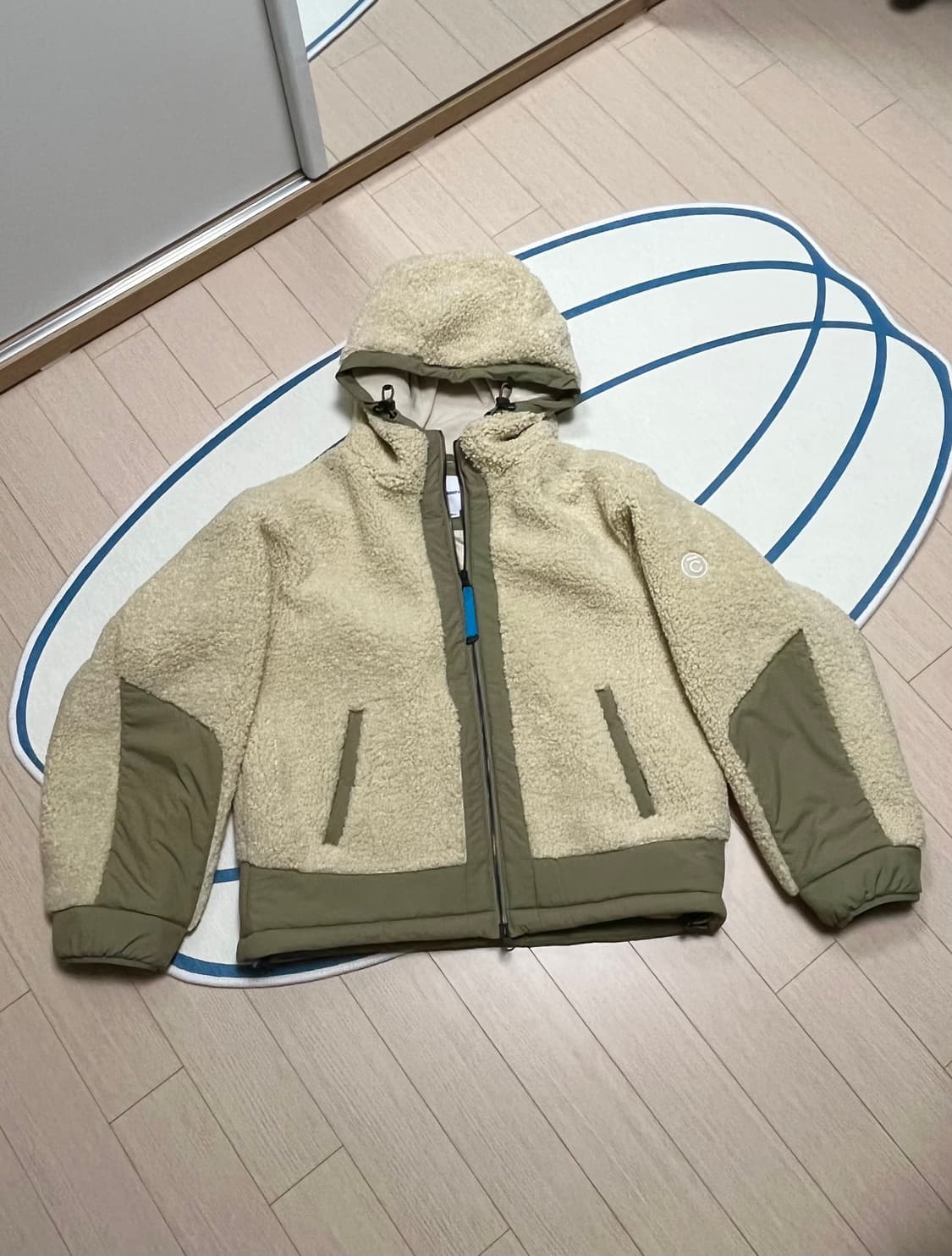 커버낫 예티 플리스 웜업 자켓 아이보리 상품이미지1