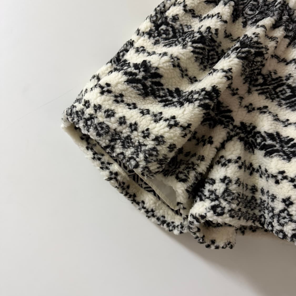 새상품 여자 뽀글이 반바지 (아이보리) 상품이미지2