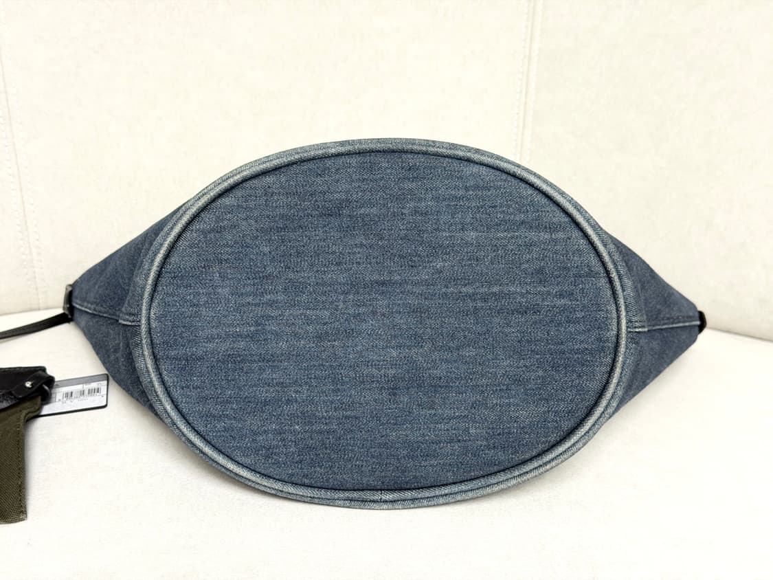 프라다 데님 시티 카프스킨 쇼퍼백 상품이미지4