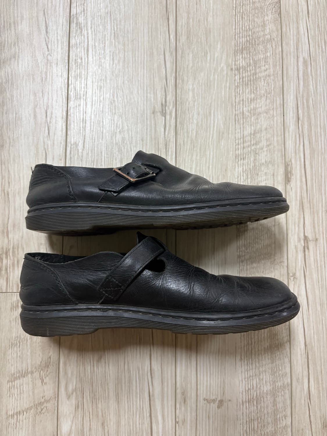 닥터마틴 패트리샤 블랙 230 상품이미지3