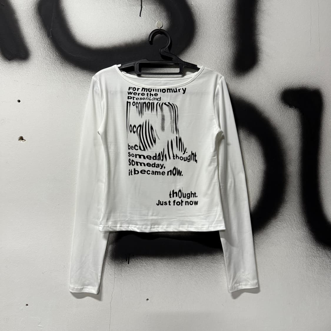 VTG 빈티지 딱 붙핏 빅 프린팅 크롭 롱 슬리브 티셔츠 상품이미지1