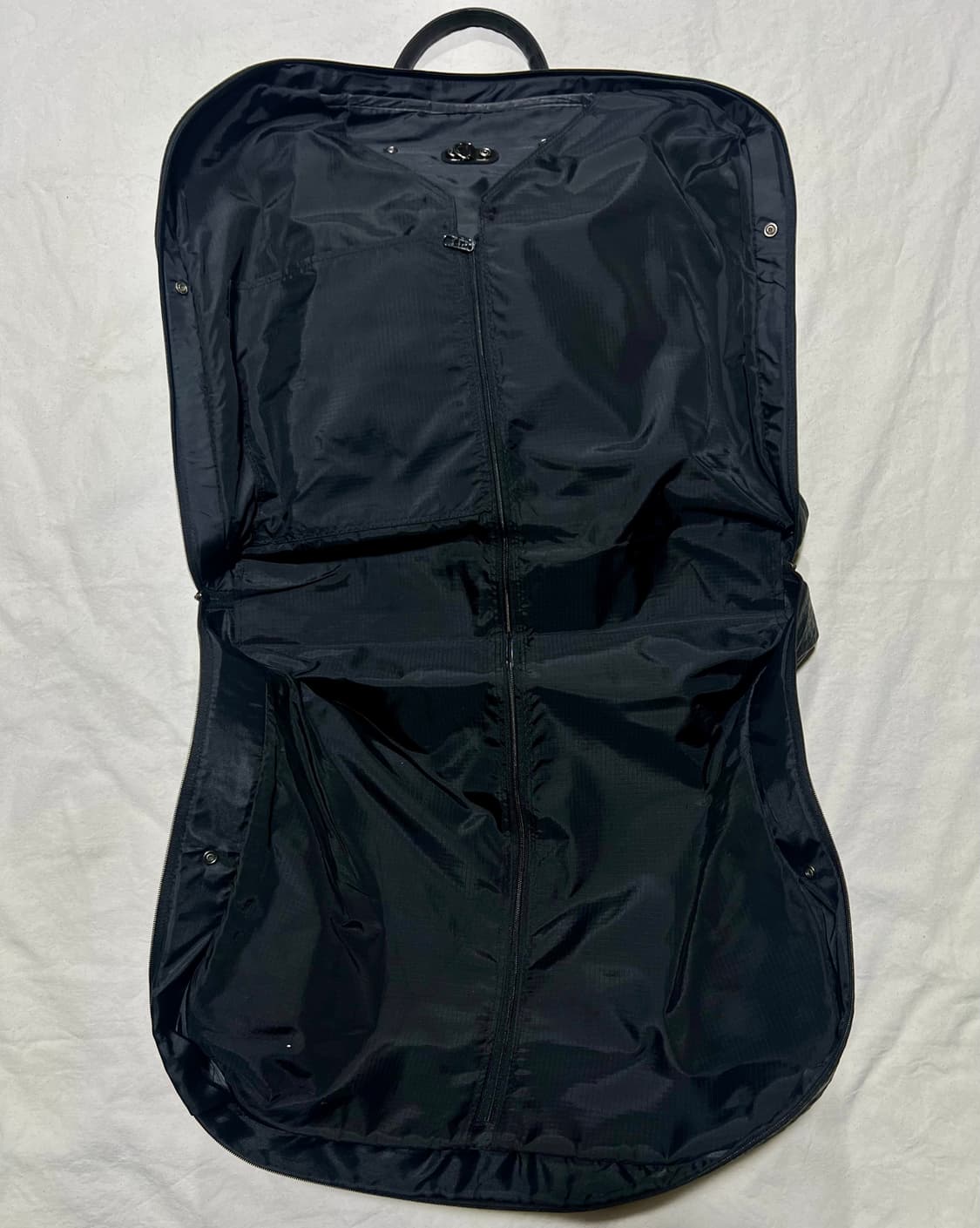 피에르 가르뎅(Pierre Cardin)  가먼트백 상품이미지5