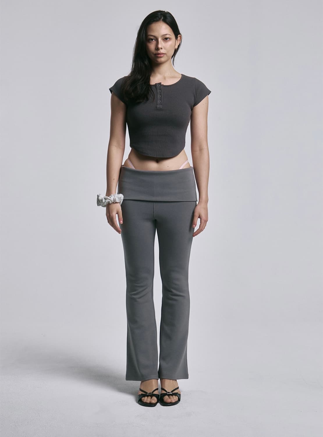 플리즈노팔로우 Jenny snap top (charcoal) 상품이미지1