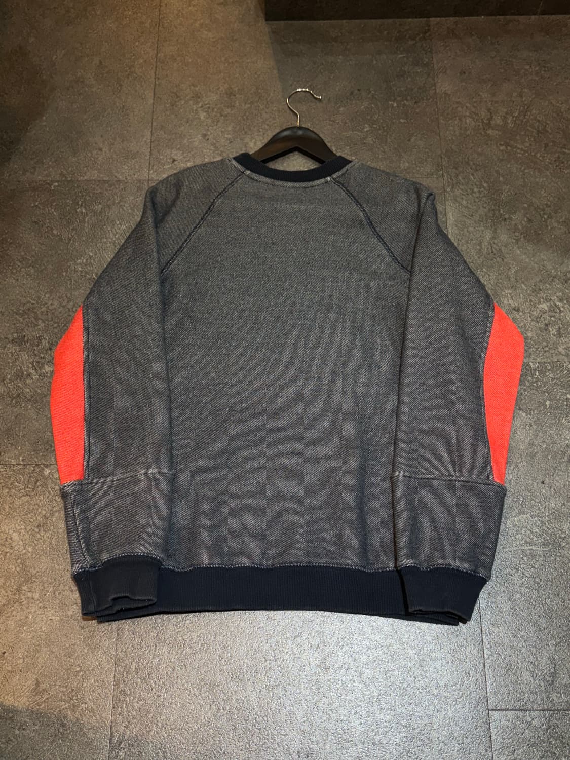 리복 올드스쿨 맨투맨 티셔츠 105사이즈 상품이미지3