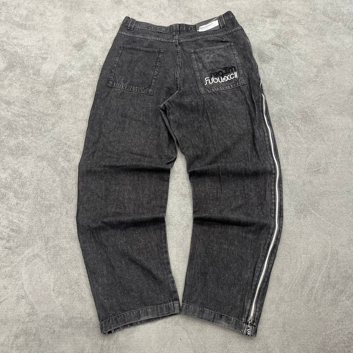 36 후부 사이드 지퍼 오픈 테이프로고 와이드 데님 상품이미지5