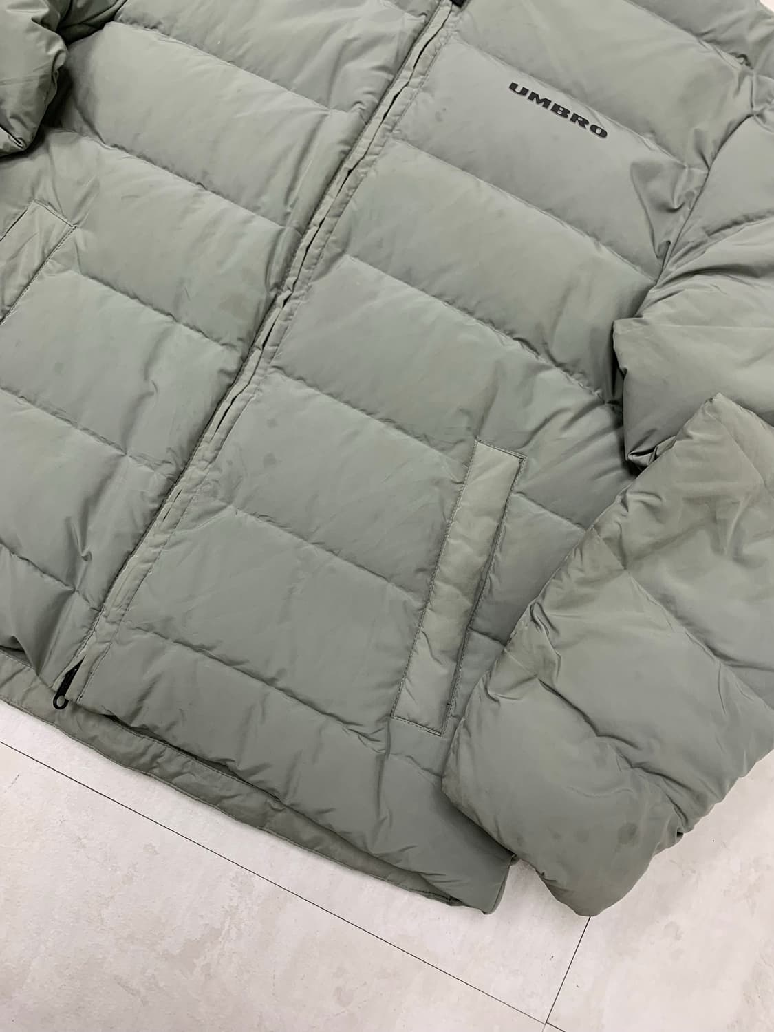 엄브로 카키 그레이 경량 패딩 #238 상품이미지3