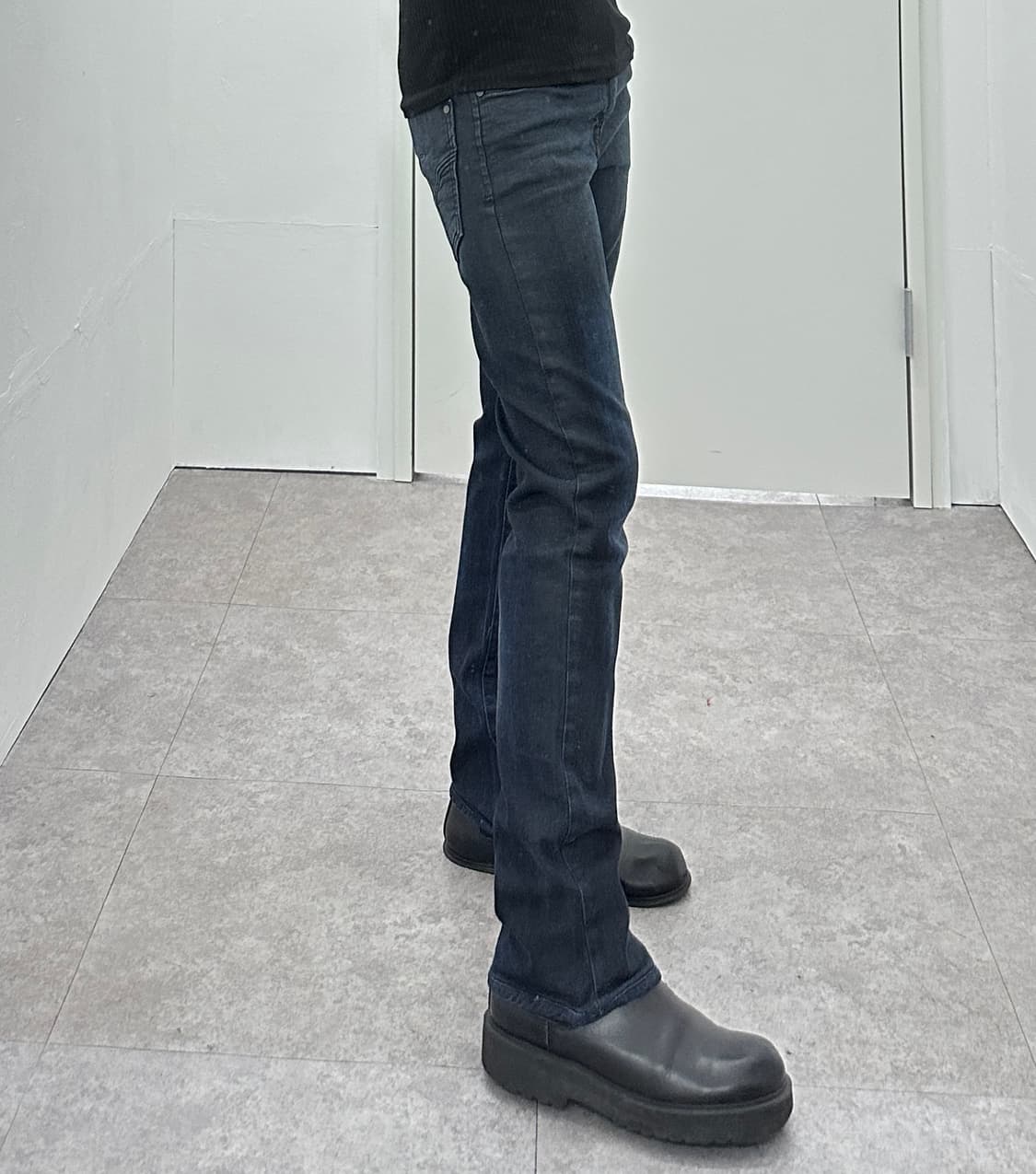 Calvin Klein black fade jeans 상품이미지8