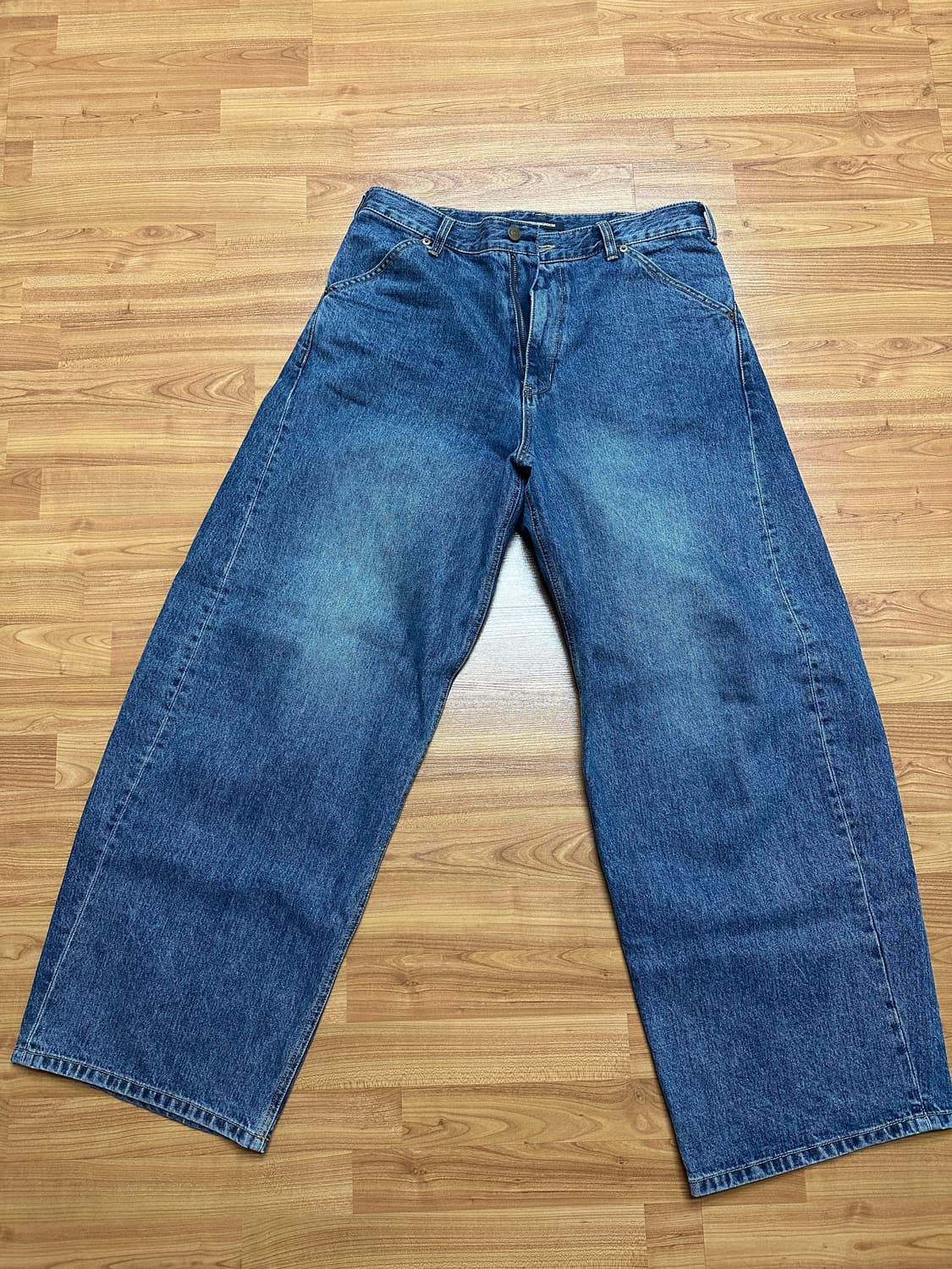 와이드 커브진 washed blue 판매합니다 상품이미지2