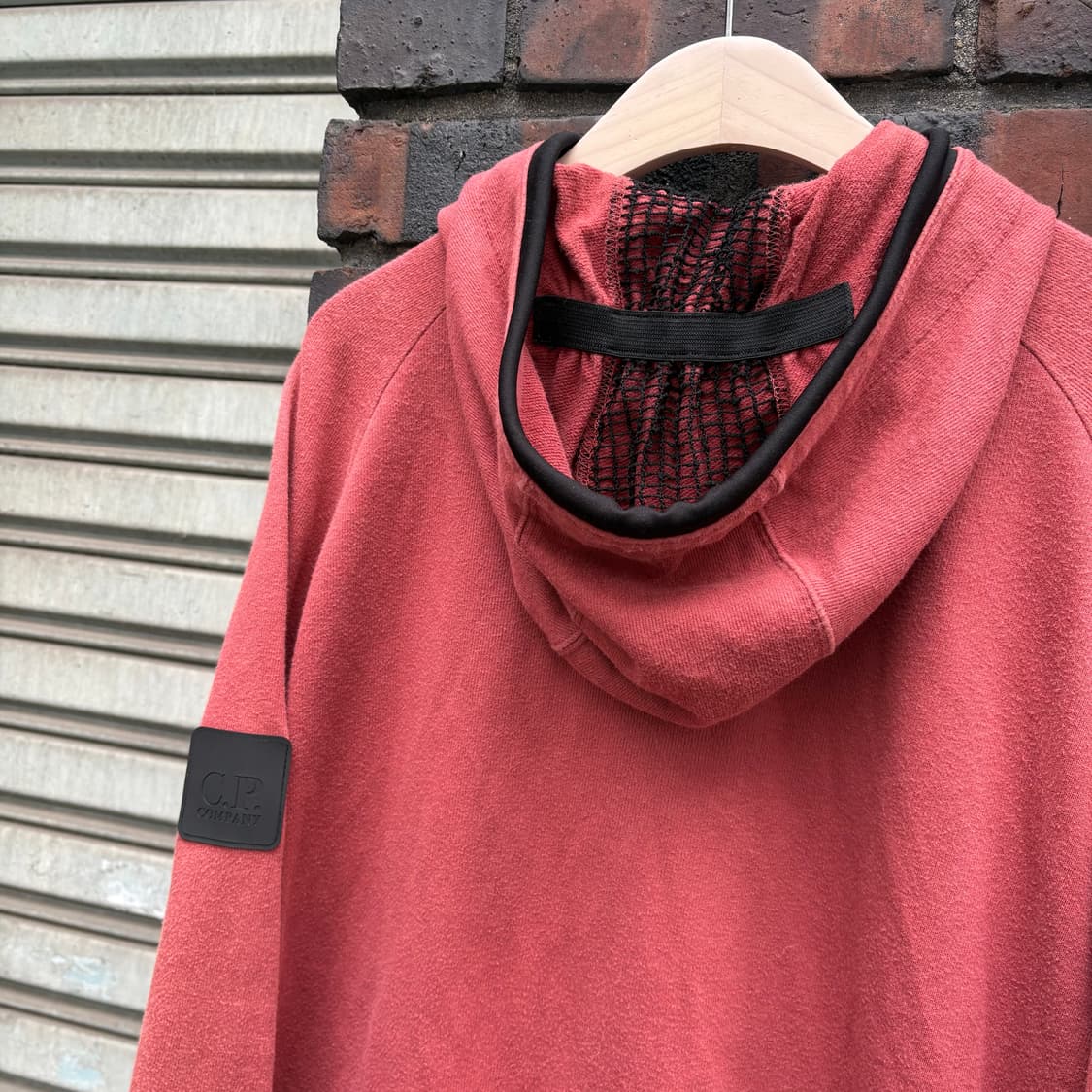 씨피컴퍼니 코랄 컬러 후드 집업 자켓 상품이미지8