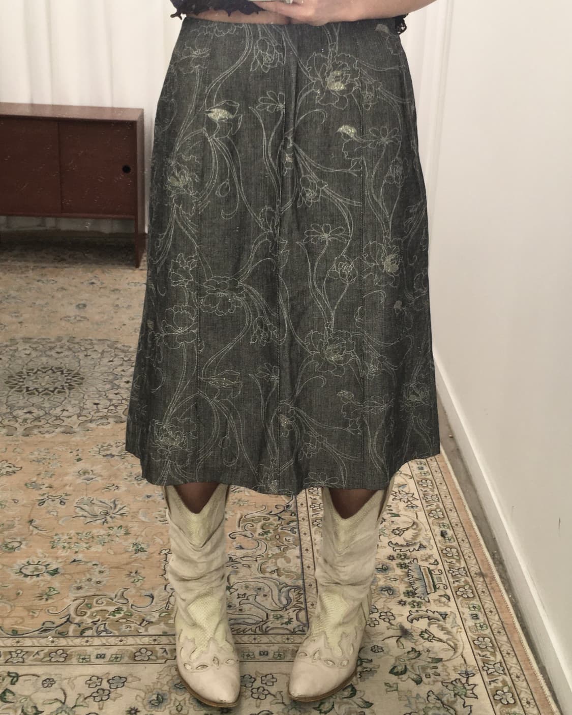 그레이 패턴 미디 스커트 상품이미지1