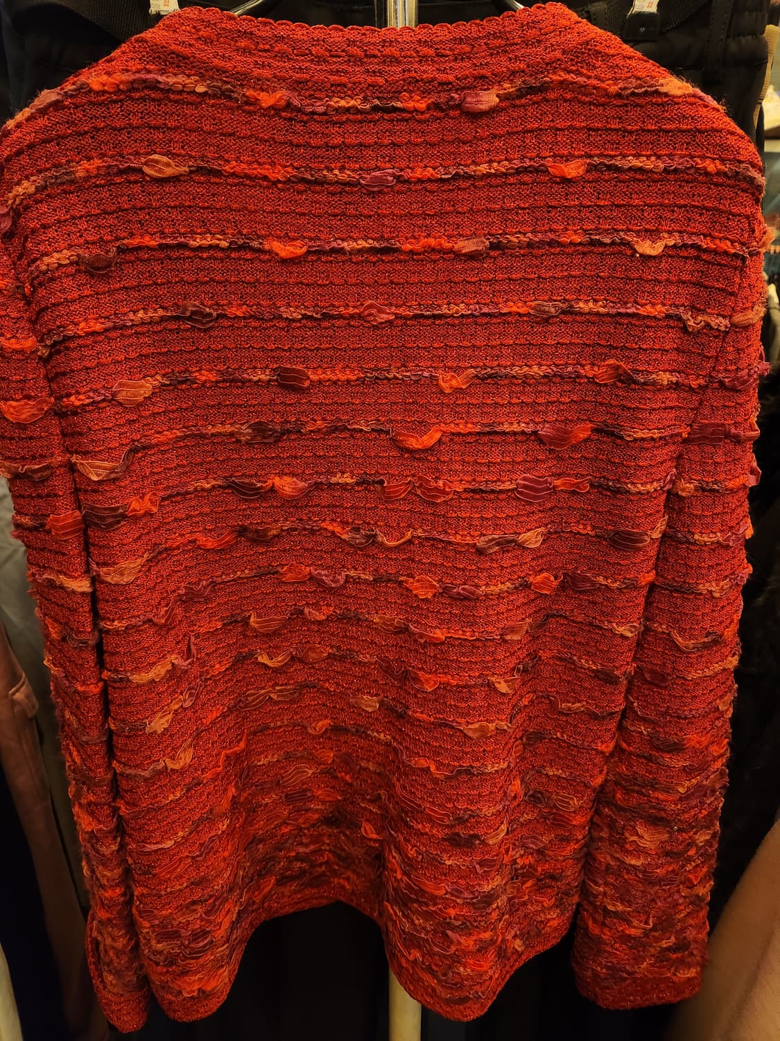 세인트존 꾸뛰르 레드 니트 쉬머 부클 지퍼 스웨터재킷 상품이미지6