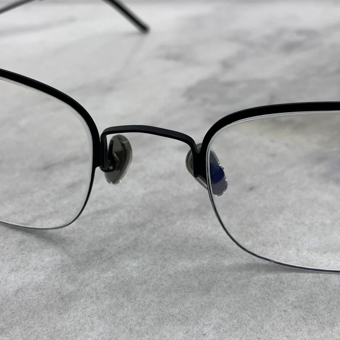 C38 CA 매트 블랙 스퀘어 역산각 메탈테 안경 상품이미지5
