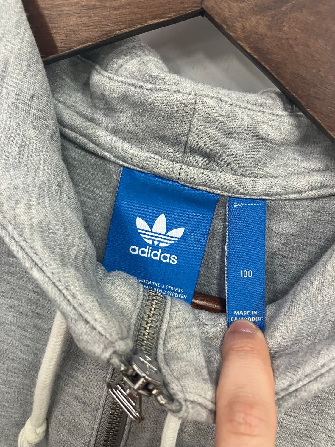 아디다스후드티 상품이미지2