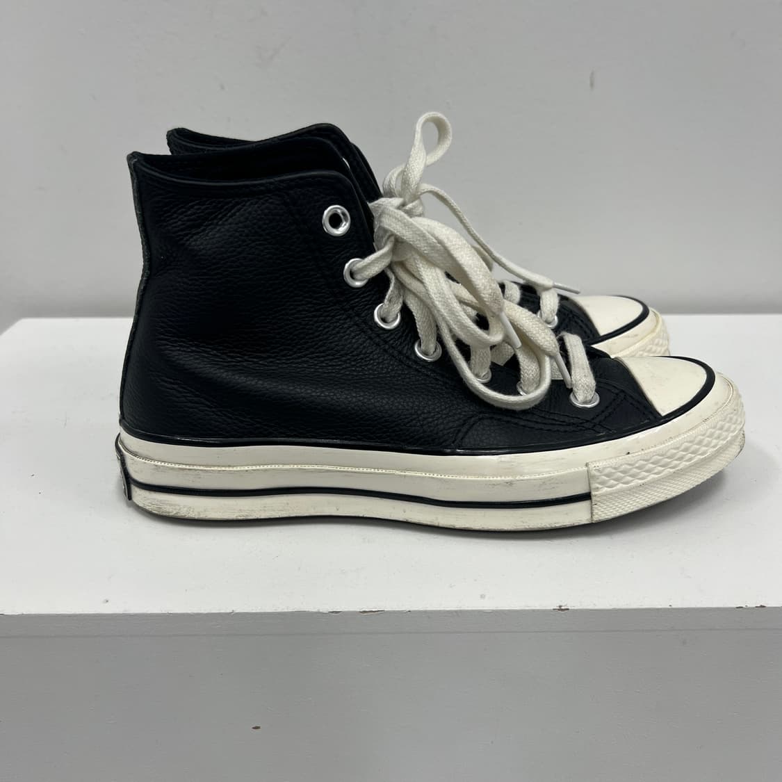 컨버스 척 70 시즈널 레더 하이 스니커즈 230 상품이미지5