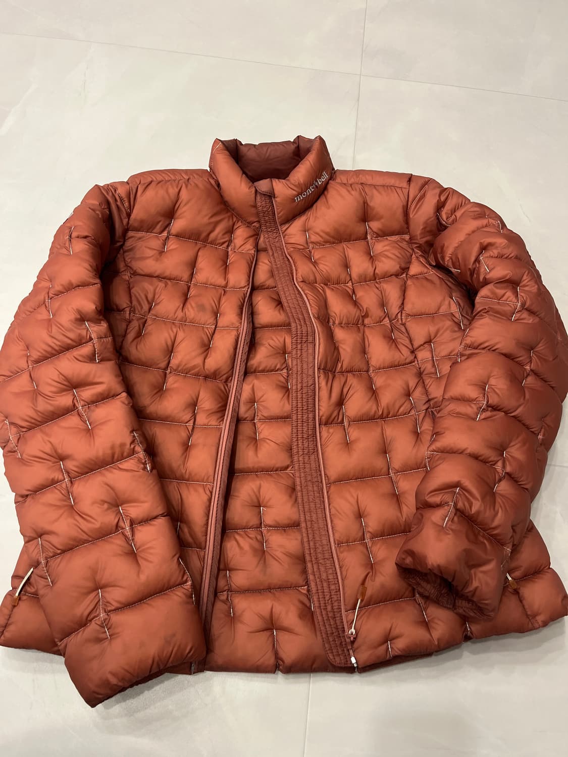 몽벨경량패딩 상품이미지2