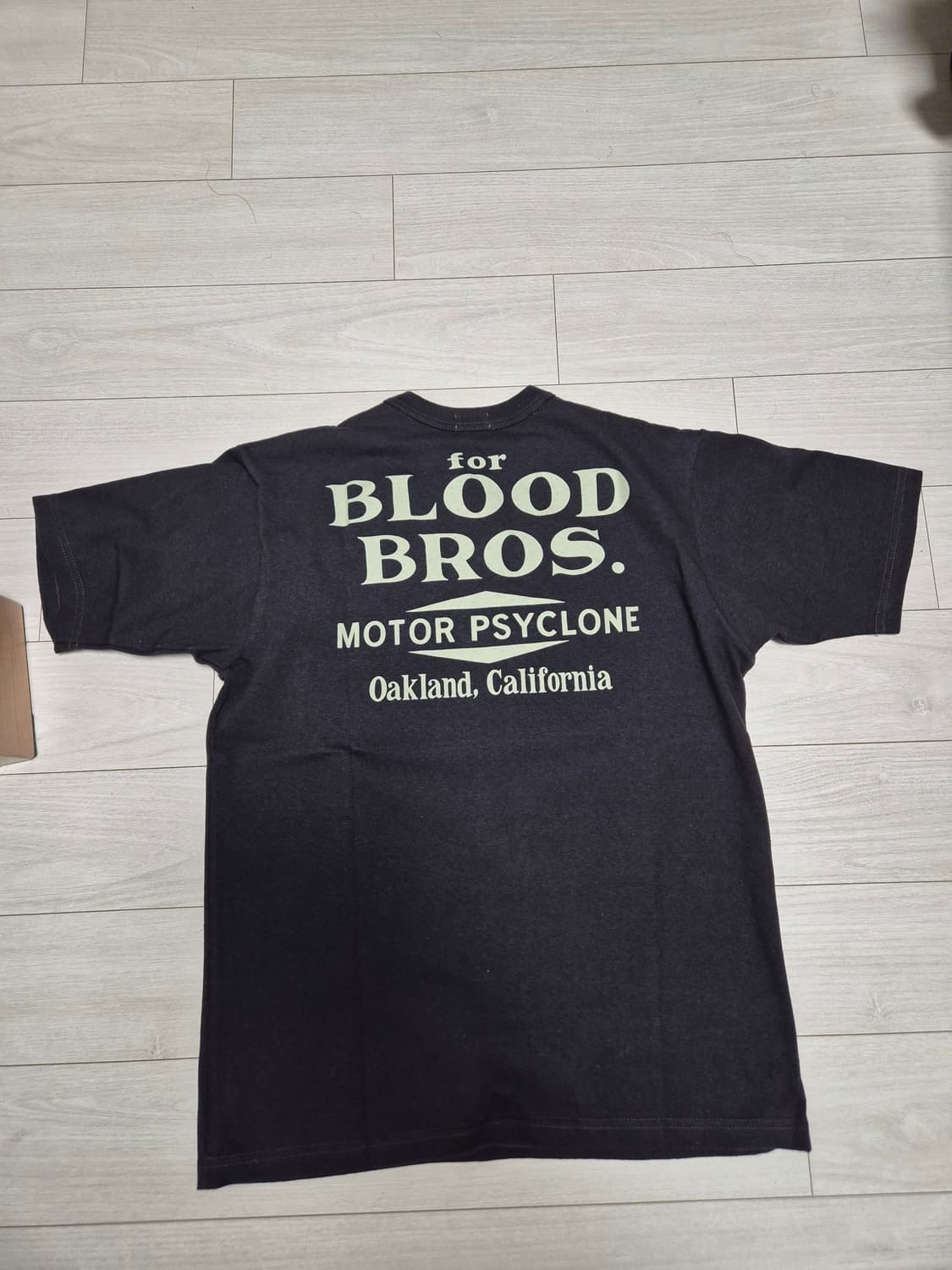 프리휠러스 반팔티셔츠 M 사이즈 상품이미지2