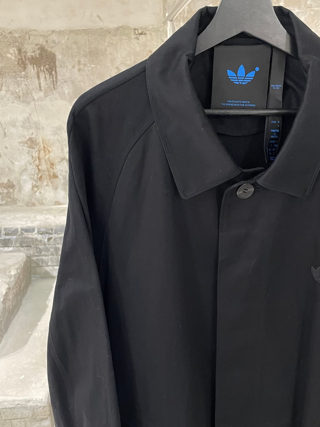 아디다스 블랙 파이어버드 ess mt 코트 상품이미지2