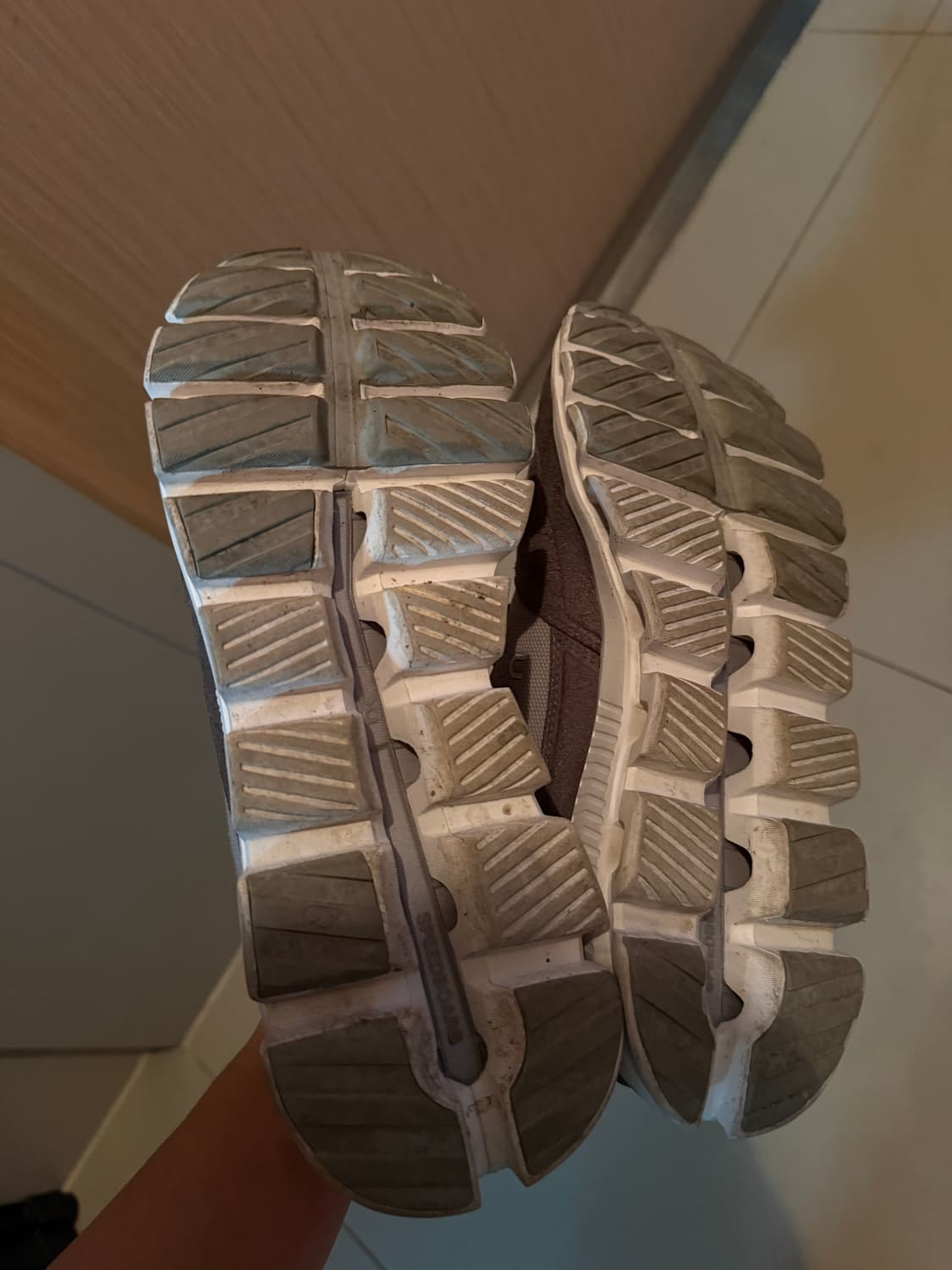 온러닝 하이 hi 270 상품이미지2