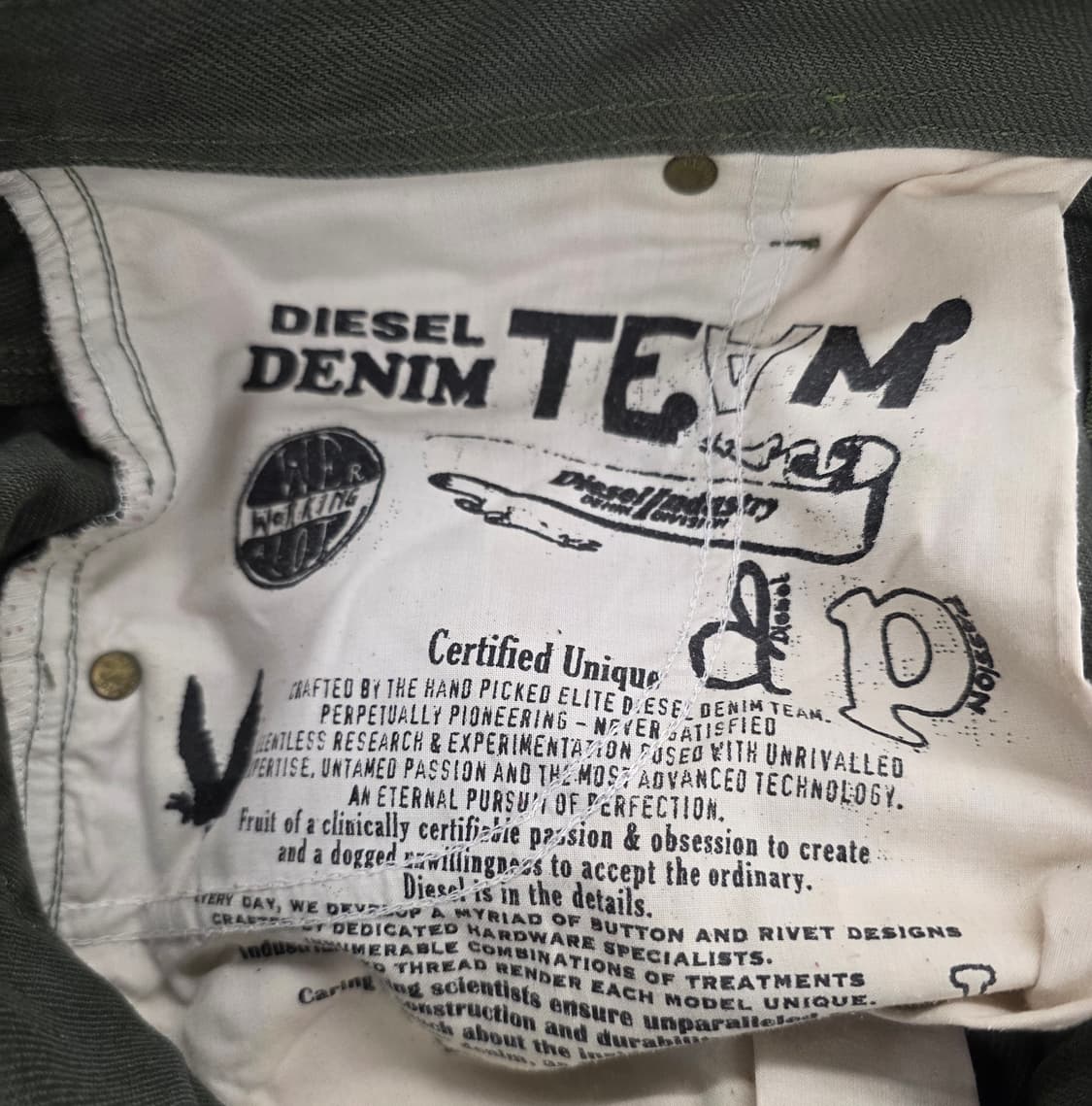 디젤 크룰리 카키 청바지.  싸이즈 34 상품이미지7