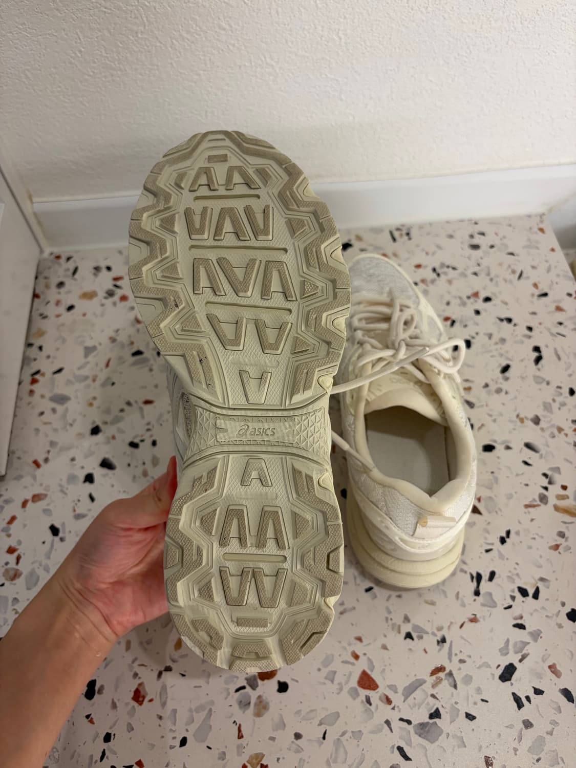 아식스 asics 젤 누노비키 240 상품이미지5