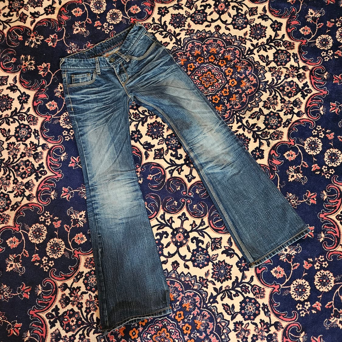 노바디(Nobody Jeans) 포켓 자수 워시드 세미 부츠컷 26  상품이미지3