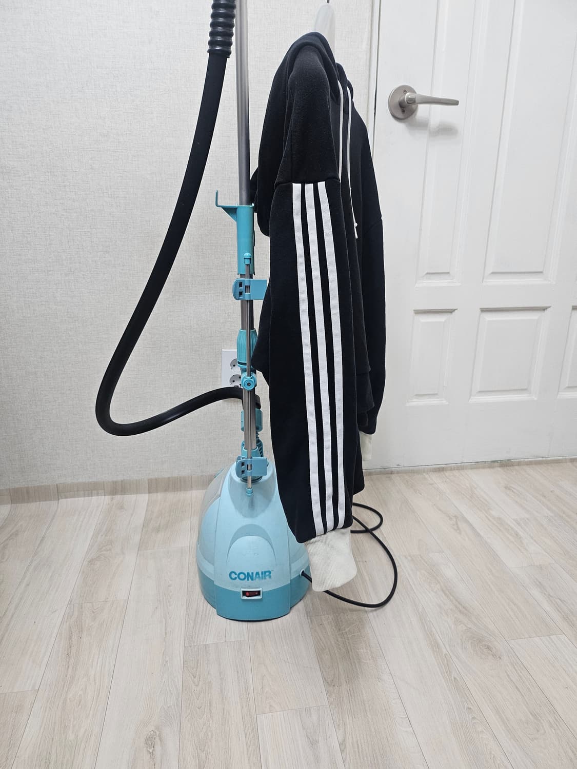 (85~90)XS☆초희귀☆아디다스 파이어버드 크롭오버핏백자수[검흰]후드티 상품이미지6