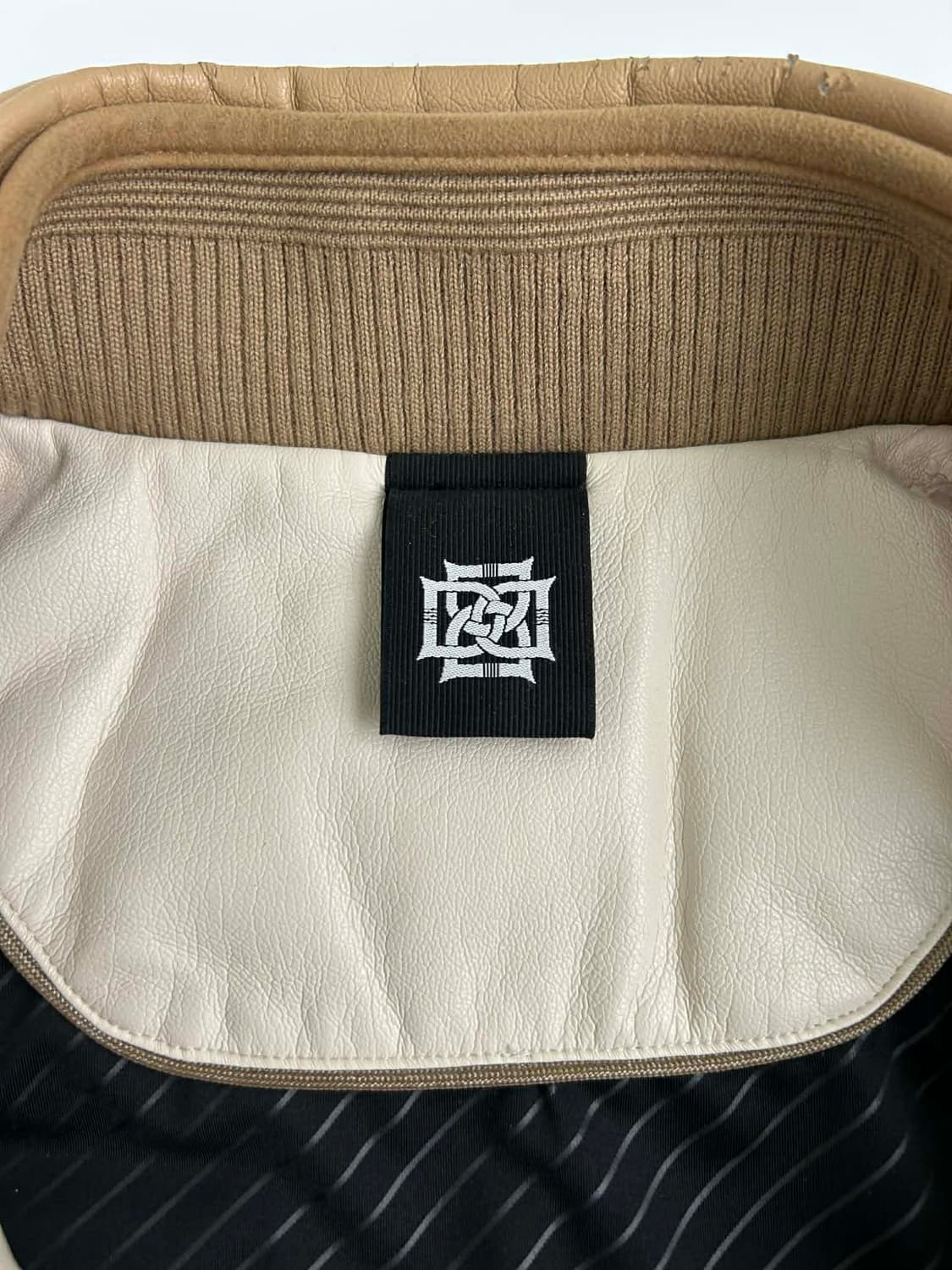 [100] 닥스 런던 골프 21년 신형 구스다운 패딩 베스트 상품이미지7