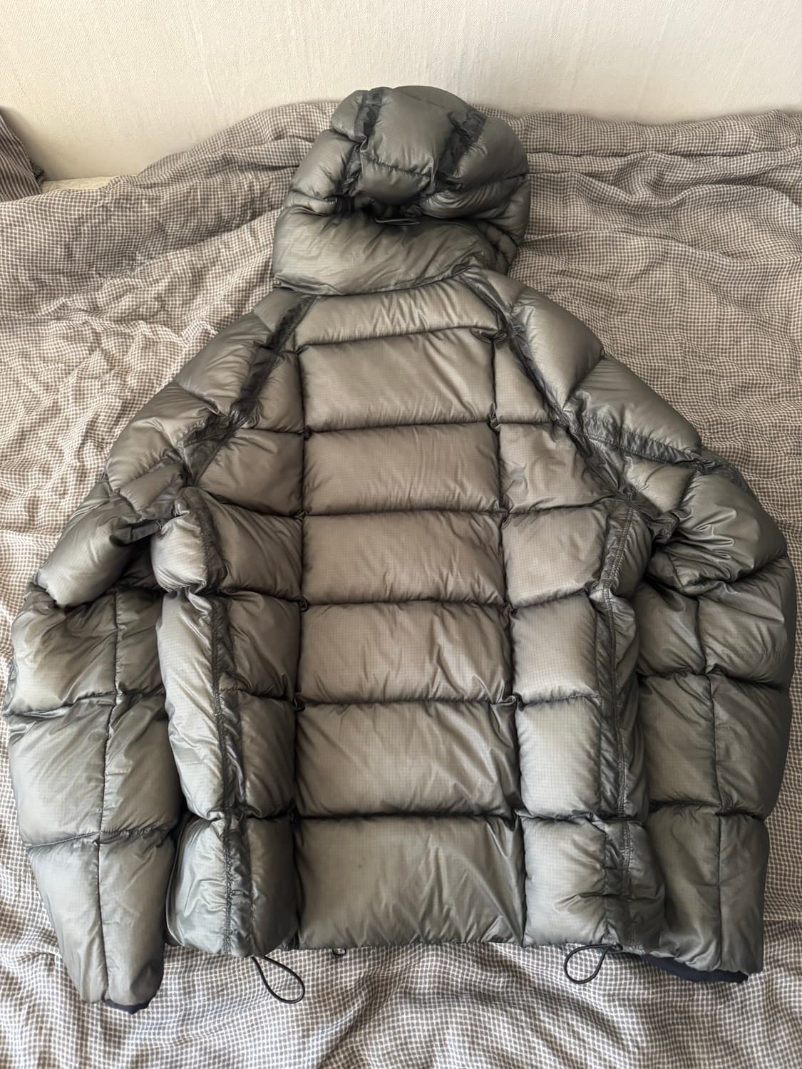 Cp컴퍼니 dd쉘 그레이 50(L) 상품이미지2