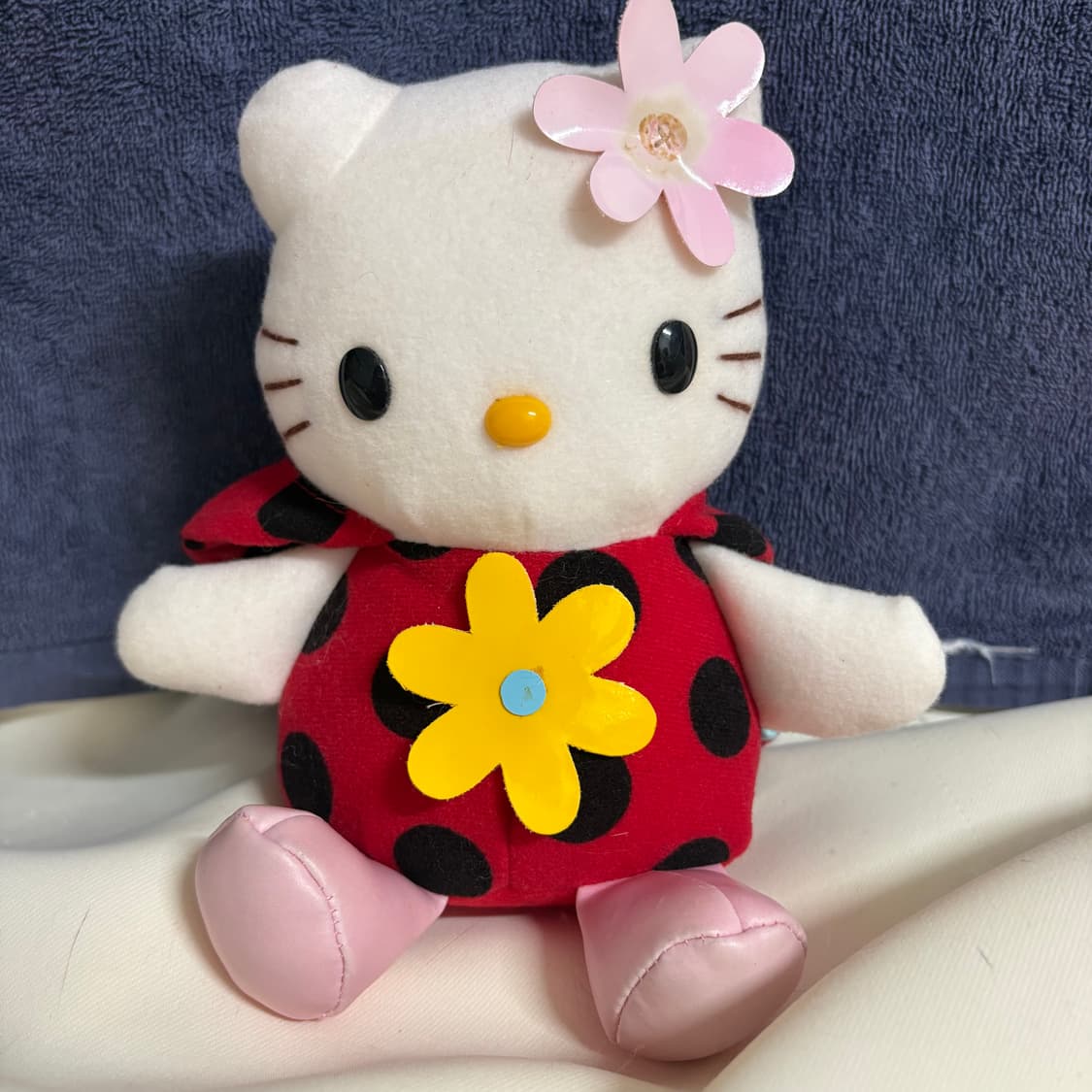 산리오 99년 고전키티 무당벌레 키티인형 상품이미지3