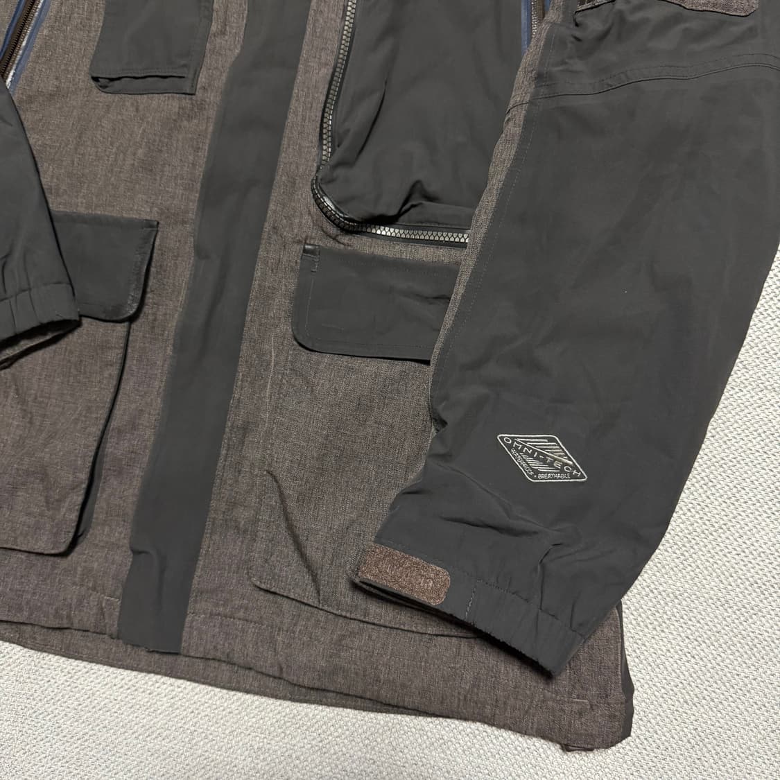 컬럼비아 옴니테크 멀티 포켓 바람막이 자켓 상품이미지3