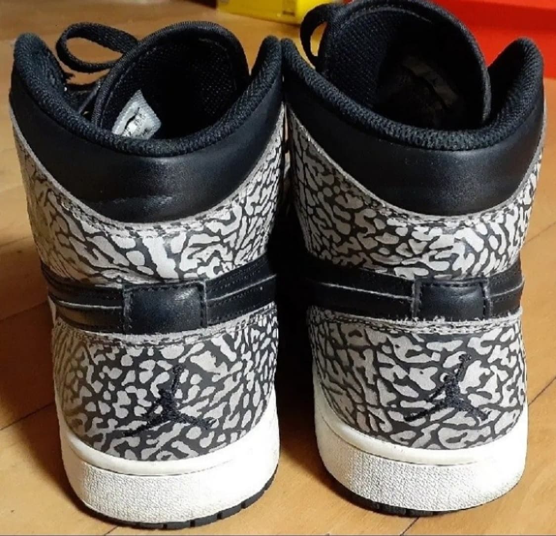 조던1 레트로 하이 블랙 엘리펀트 265 상품이미지6