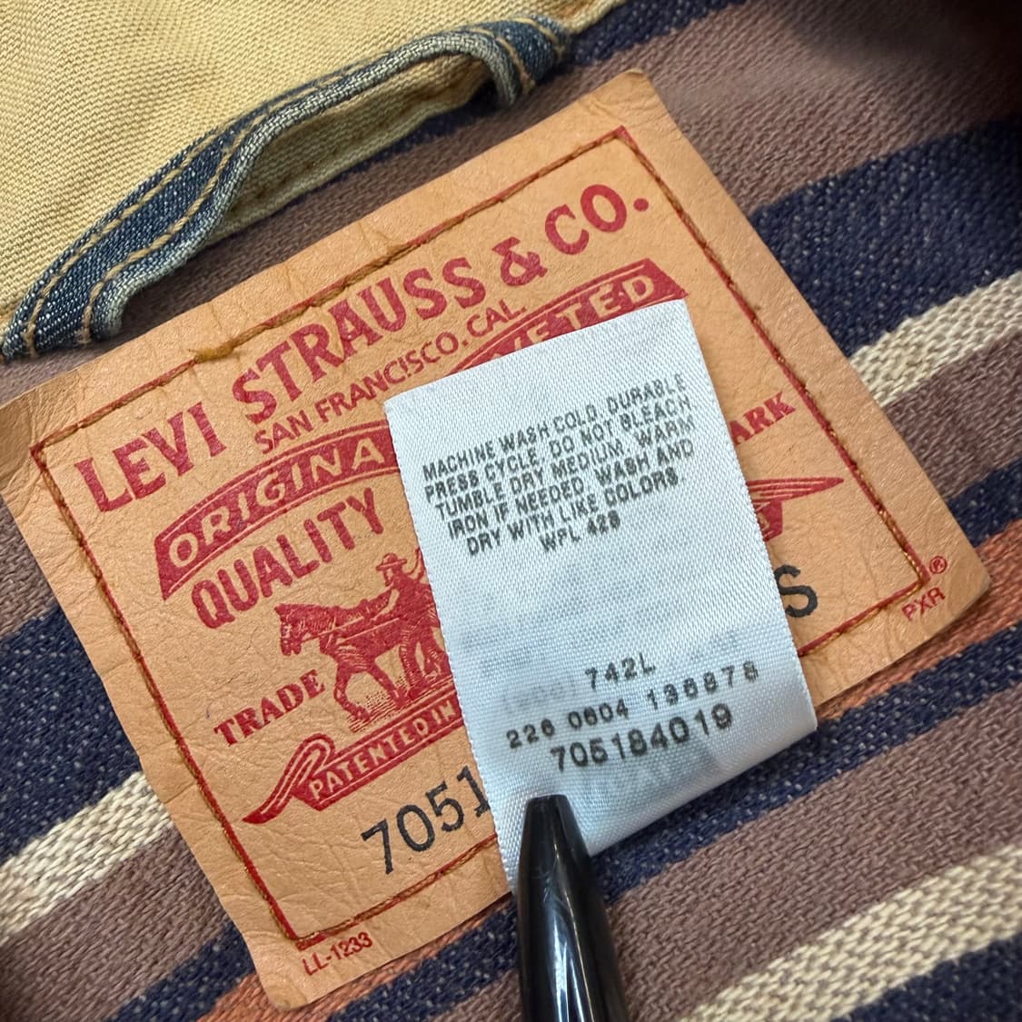 levis 리바이스 블랭킷 배색 트러커 자켓 75018  상품이미지3