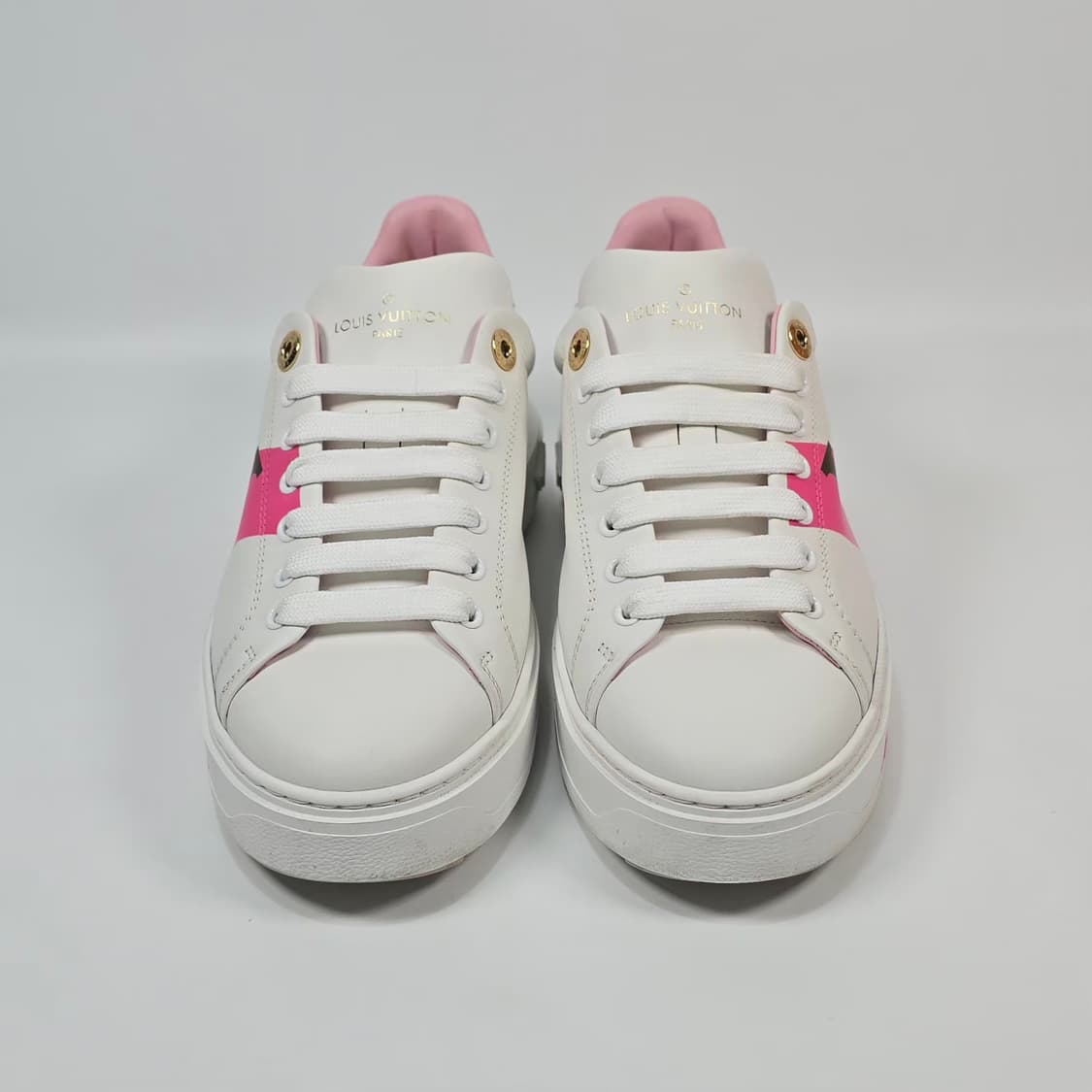 루이비통 타임아웃 스니커즈 (240) 상품이미지2