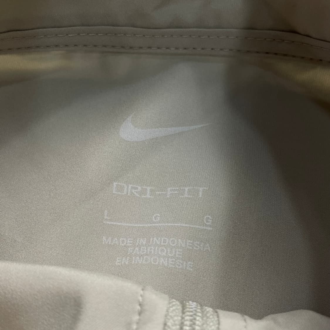 100 나이키 드라이핏 집업 상품이미지3