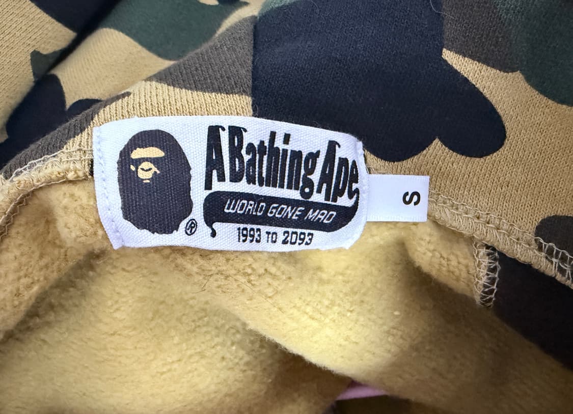 베이프 크레이지 카모 후드집업 황계 S 상품이미지3