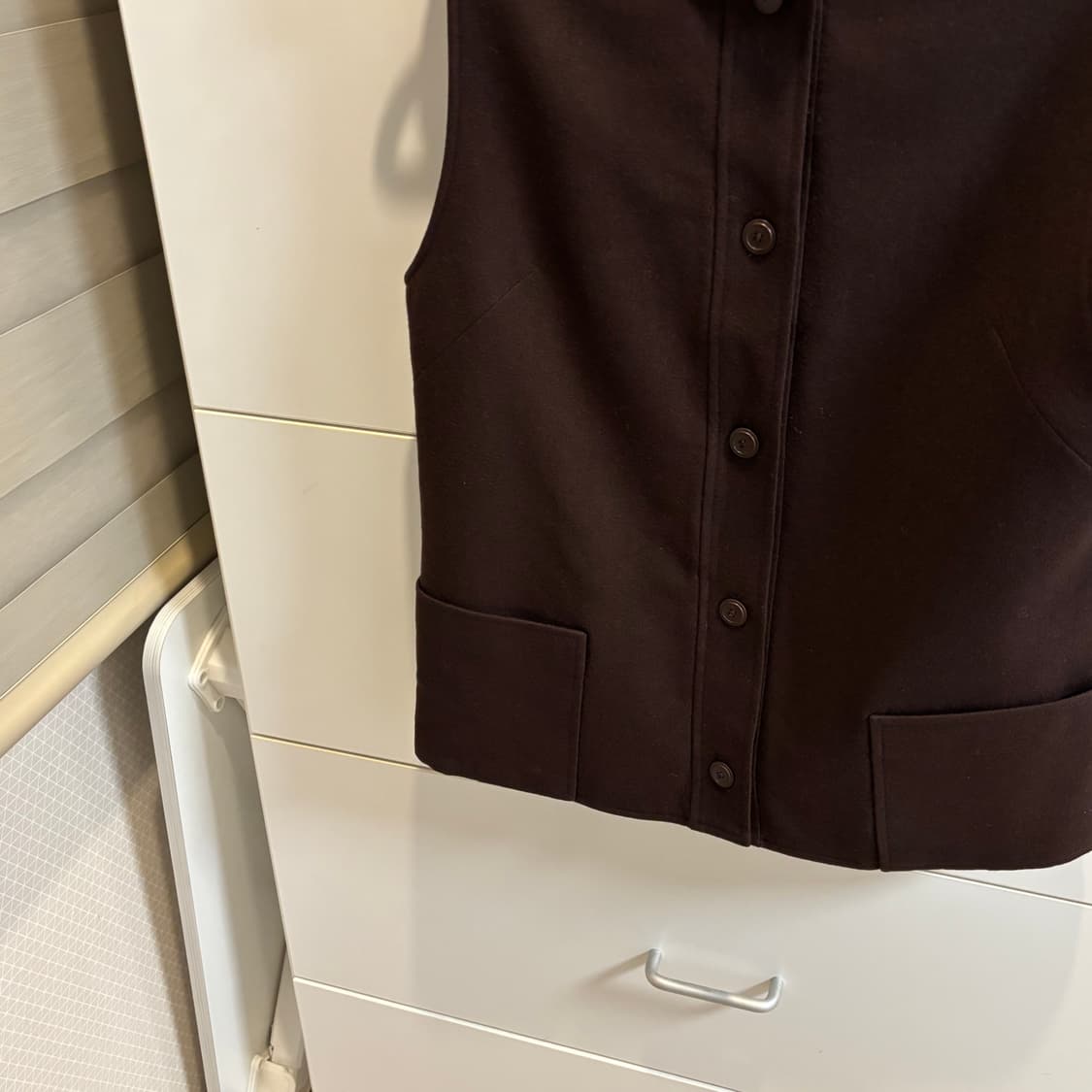 끌로에 모카 브라운 울 100% 조끼 베스트 상품이미지4