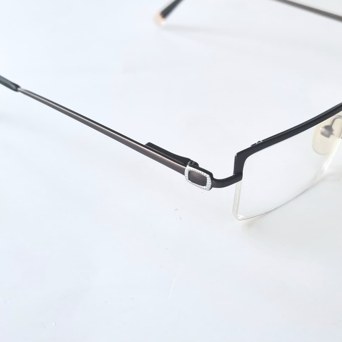 데드스탁 지적인무드 스트레이트 탑 바 안경테 789 상품이미지6