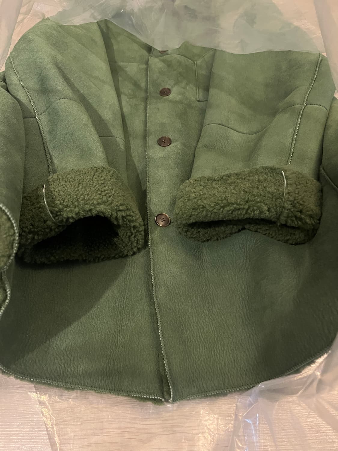 오라리 무스탕 더스티 그린 상품이미지2