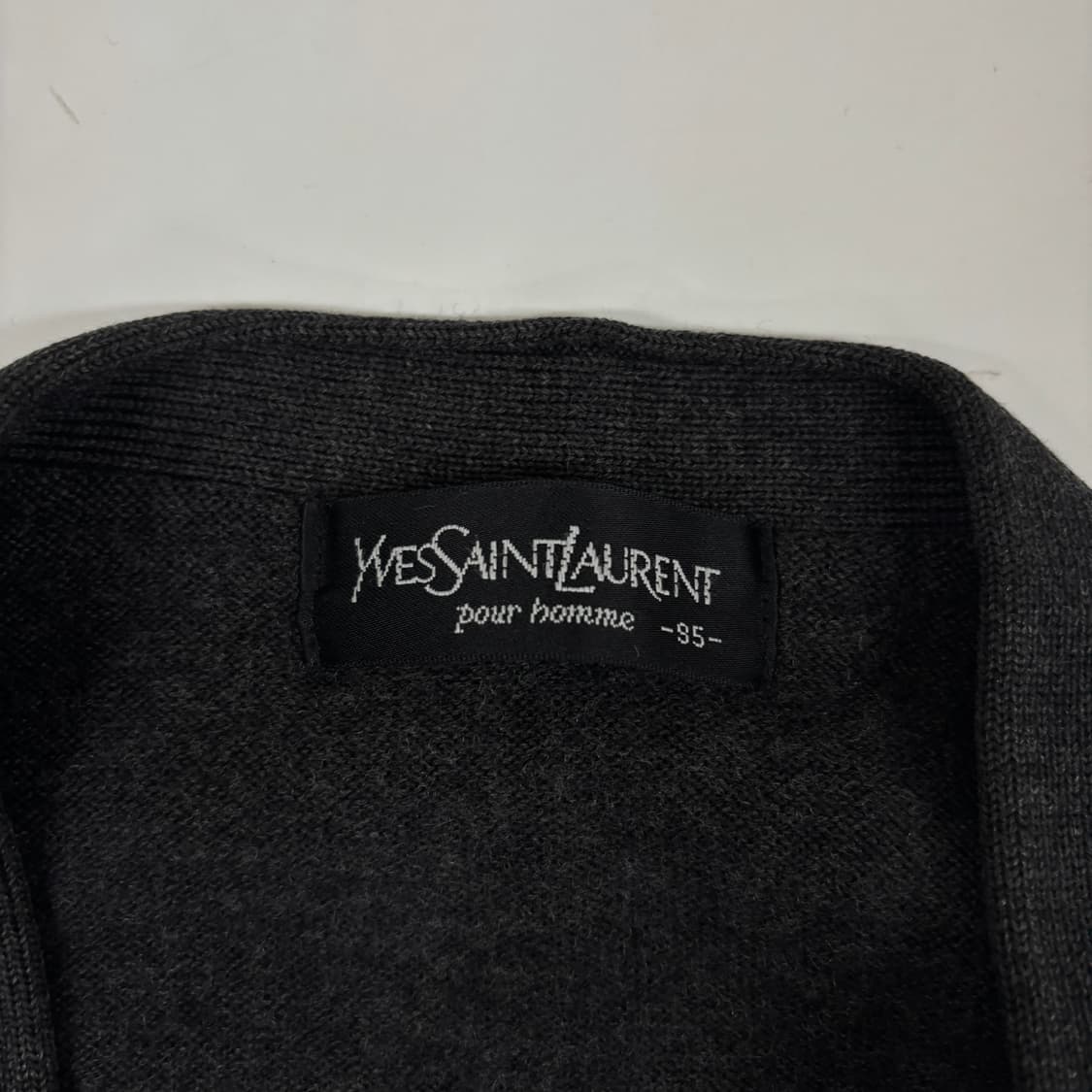 입생로랑 아가일 가디건 상품이미지6