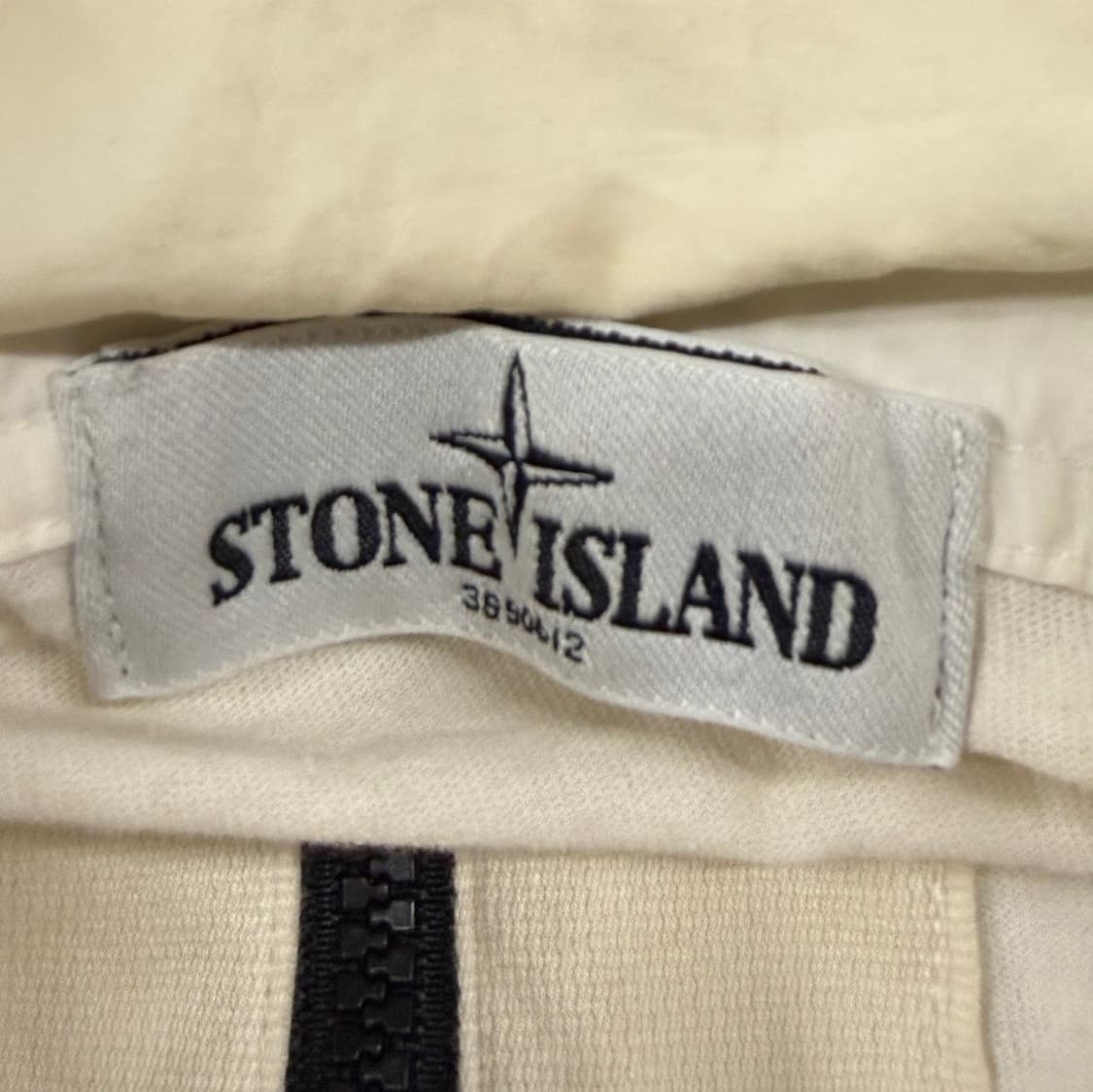 [정품/L] 스톤아일랜드 바람막이 화이트 c1 상품이미지4
