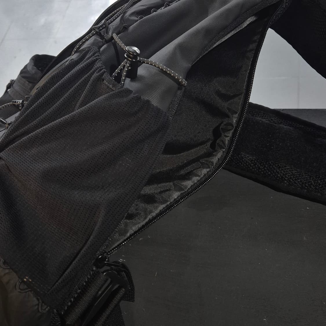 오클리 래티튜드 슬랭백 블랙 상품이미지4